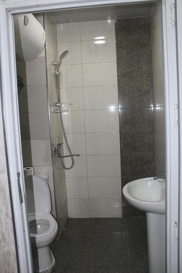 Hotel Belfast Batumi Eksteriør billede