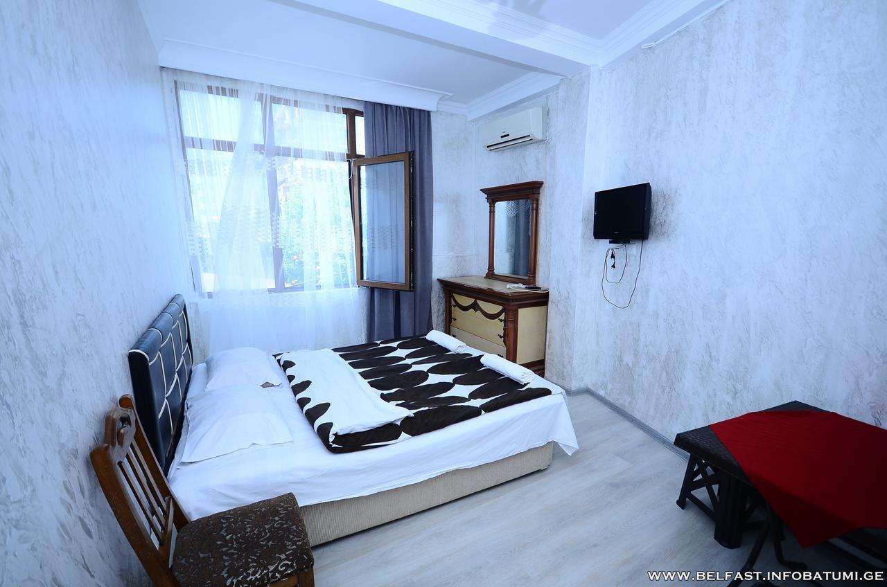 Hotel Belfast Batumi Eksteriør billede