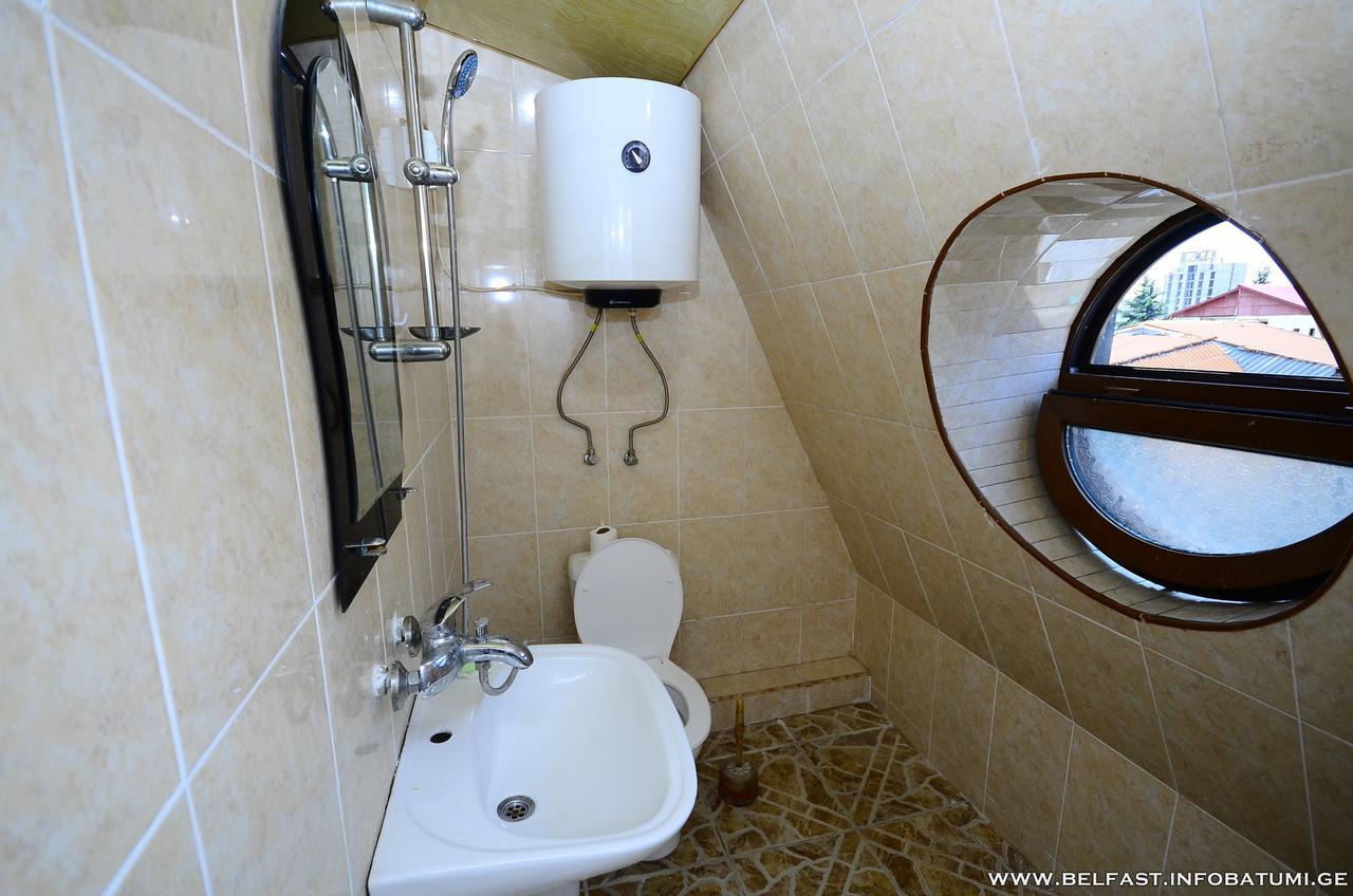 Hotel Belfast Batumi Eksteriør billede