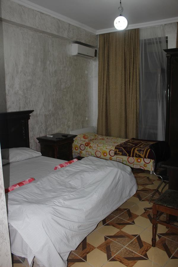 Hotel Belfast Batumi Eksteriør billede